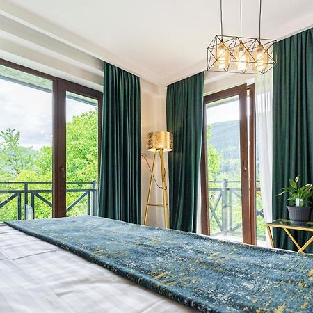 Hotel Chatini Местия Экстерьер фото