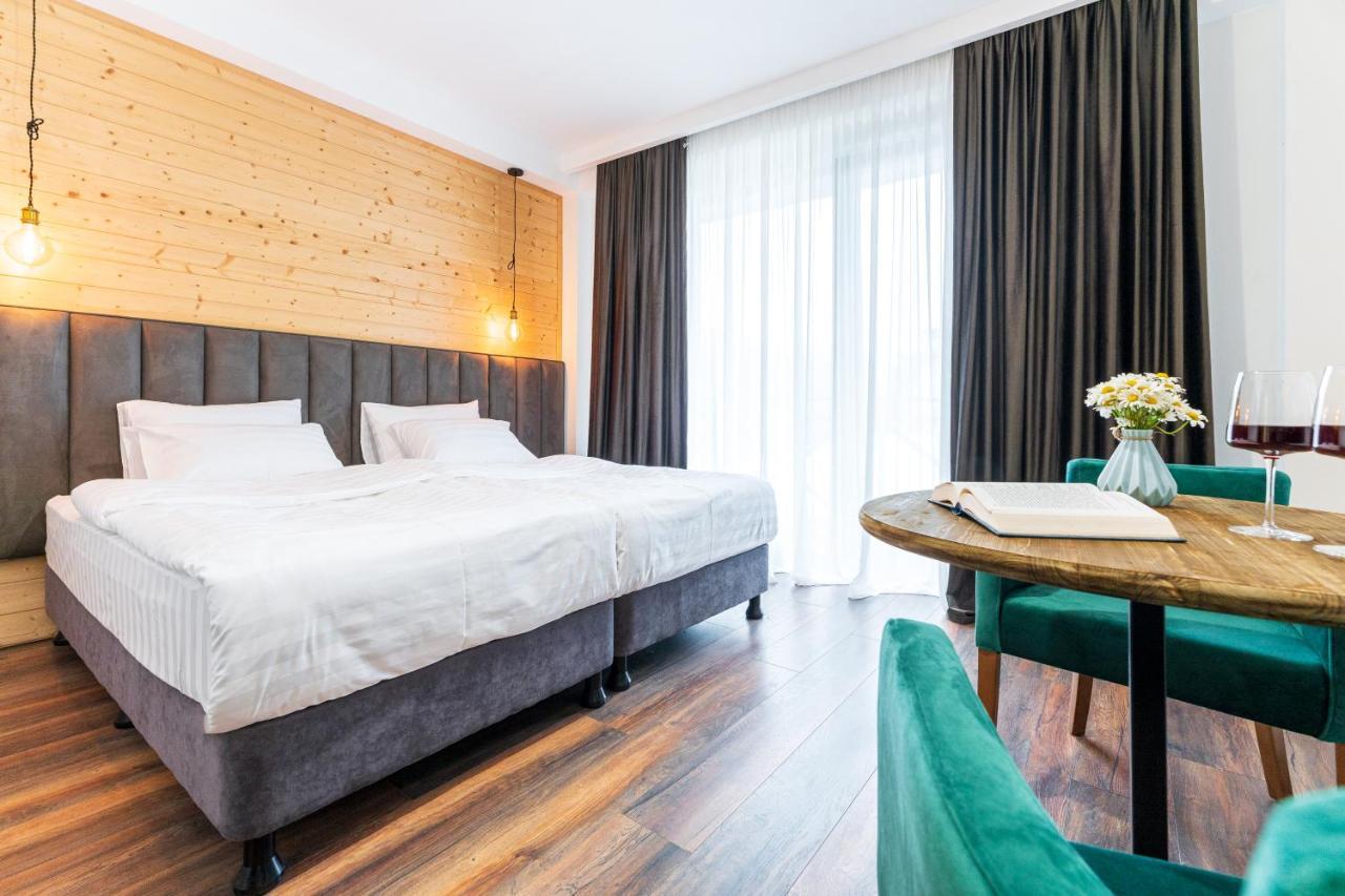 Hotel Chatini Местия Экстерьер фото