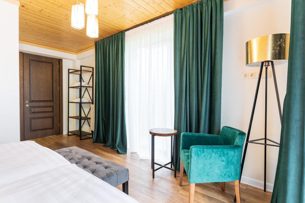 Hotel Chatini Местия Экстерьер фото