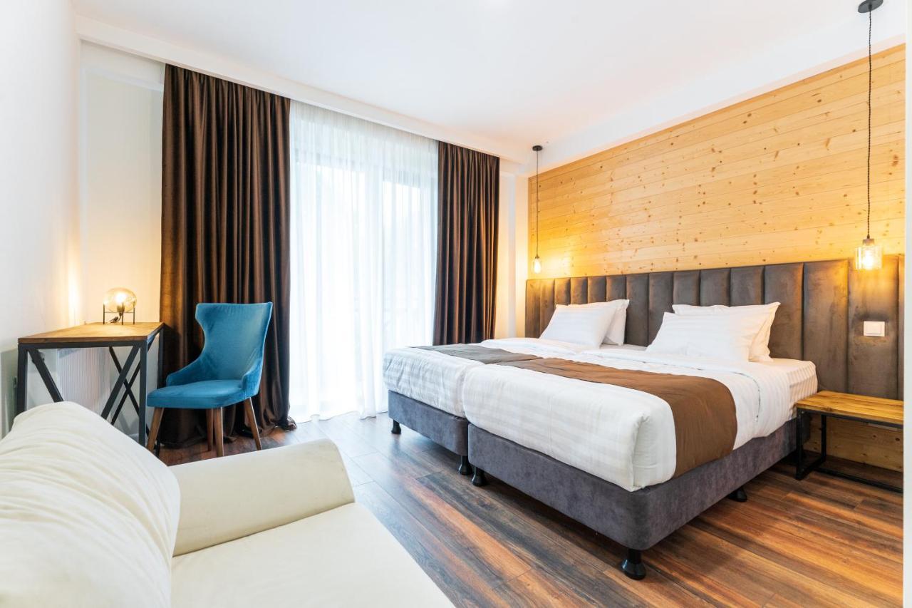 Hotel Chatini Местия Экстерьер фото