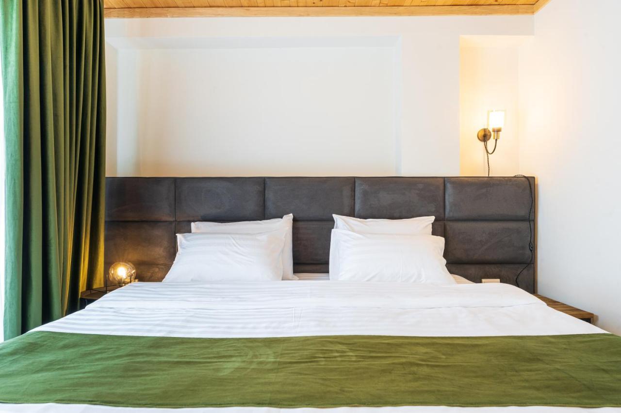 Hotel Chatini Местия Экстерьер фото